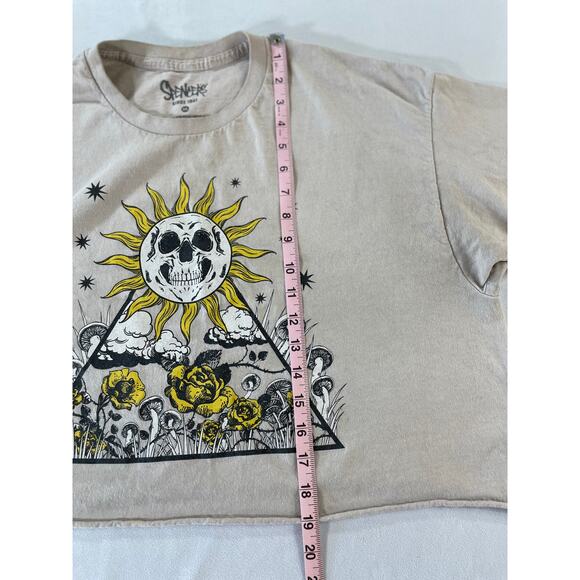 Spencer’s Sun Skull Graphic Crop Top Tee XL Beige Shirt Grunge Boho - Picture 7 of 7